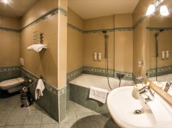 IMG_9585-Edit.jpg